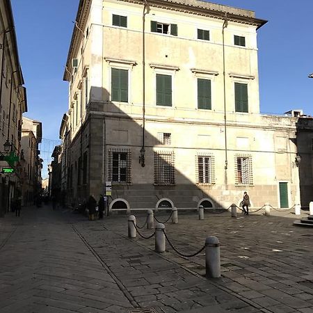 فندق سارزانافي  Il Palazzo Del Conte المظهر الخارجي الصورة