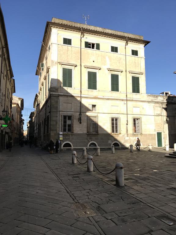 فندق سارزانافي  Il Palazzo Del Conte المظهر الخارجي الصورة